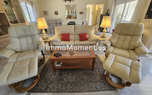 Resale - Detached villa - Mijas - El Chaparral