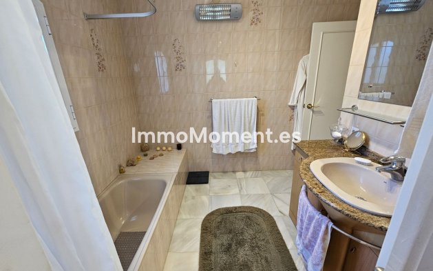 Resale - Detached villa - Mijas - El Chaparral