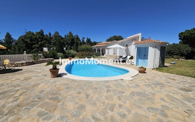 Resale - Detached villa - Mijas - El Chaparral