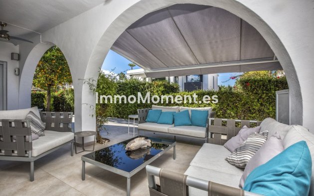 Wiederverkauf - Freistehende Villa - Marbella - Nueva Andalucía