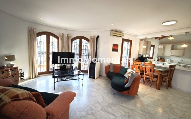 Resale - Detached villa - Algorfa - Algorfa Centro