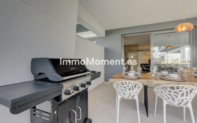 Resale - Apartment - Estepona - Estepona Centro