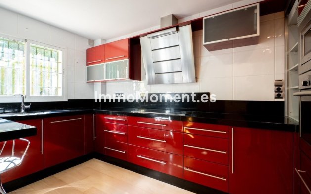 Resale - Detached villa - Fuengirola - Fuengirola Centro