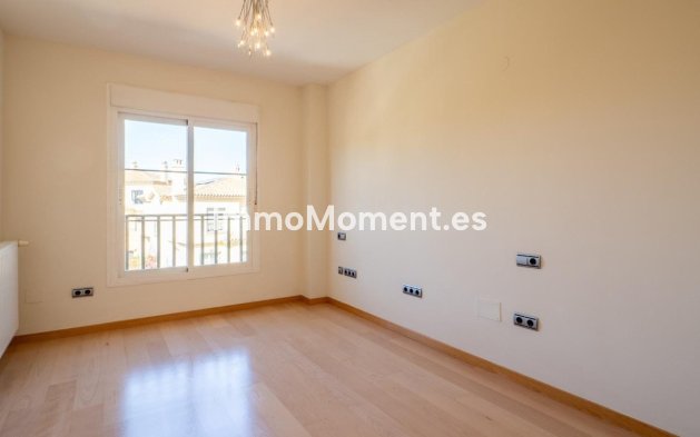Resale - Detached villa - Fuengirola - Fuengirola Centro