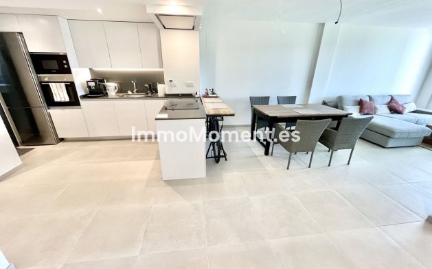 Resale - Apartment - Mijas - La Cala de Mijas