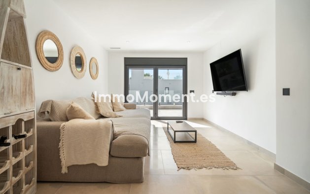 Resale - Detached villa - Marbella - Marbesa