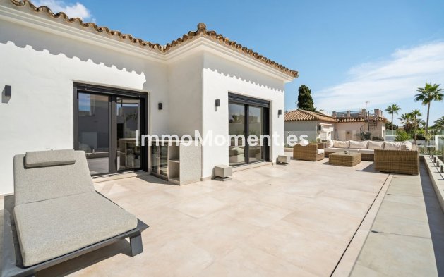 Resale - Detached villa - Marbella - Marbesa