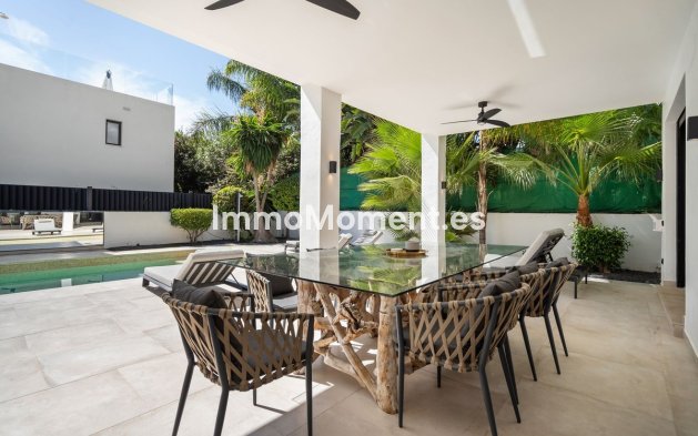 Resale - Detached villa - Marbella - Marbesa