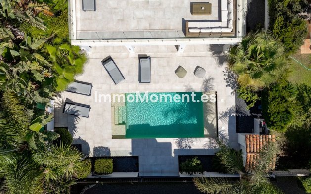 Resale - Detached villa - Marbella - Marbesa