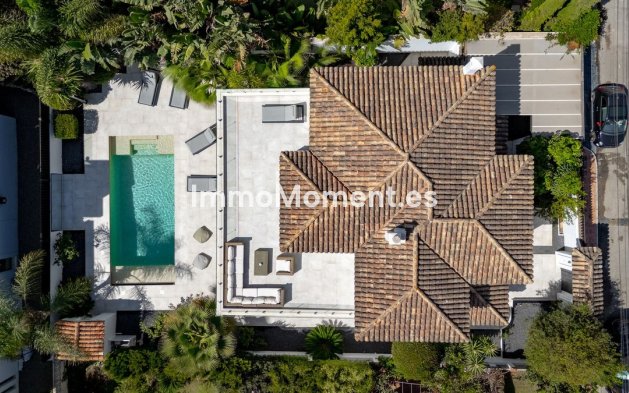 Resale - Detached villa - Marbella - Marbesa