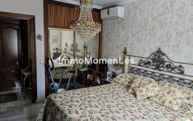 Reventa - Villa independiente - Benalmadena - Benalmadena Centro