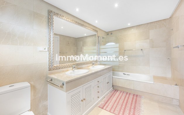 Wiederverkauf - Freistehende Villa - Sotogrande - Sotogrande Alto