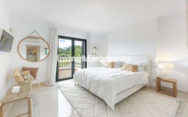 Wiederverkauf - Freistehende Villa - Sotogrande - Sotogrande Alto