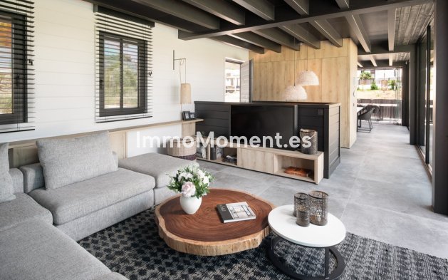 Reventa - Villa independiente - Estepona  - Valle Romano