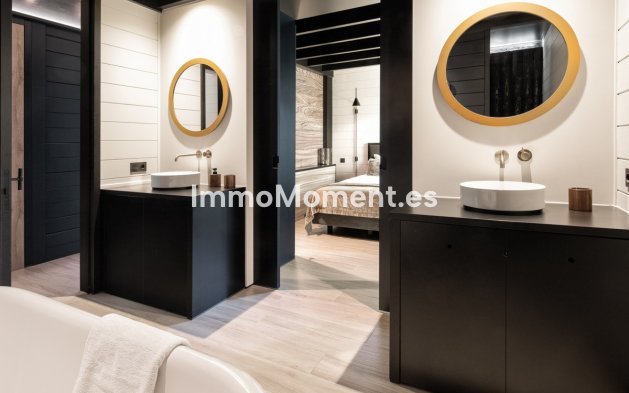 Reventa - Villa independiente - Estepona  - Valle Romano