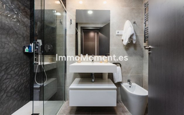 Reventa - Apartamento - Estepona  - Estepona Centro