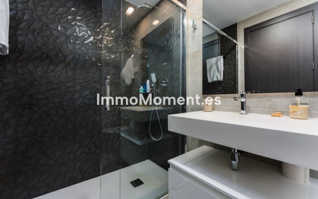Reventa - Apartamento - Estepona  - Estepona Centro