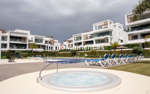 Reventa - Apartamento - Estepona  - Estepona Centro