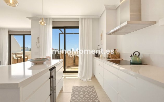 Resale - Townhouse - Estepona - Estepona Centro