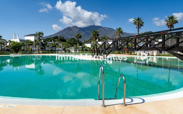 Revente - Appartement - Estepona  - Estepona Centro