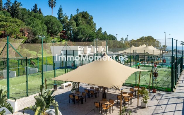 Revente - Appartement - Estepona  - Estepona Centro
