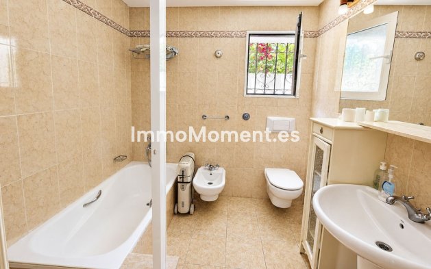 Reventa - Villa independiente - Manilva - La Duquesa