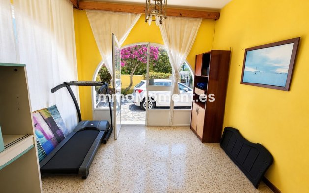 Reventa - Villa independiente - Manilva - La Duquesa