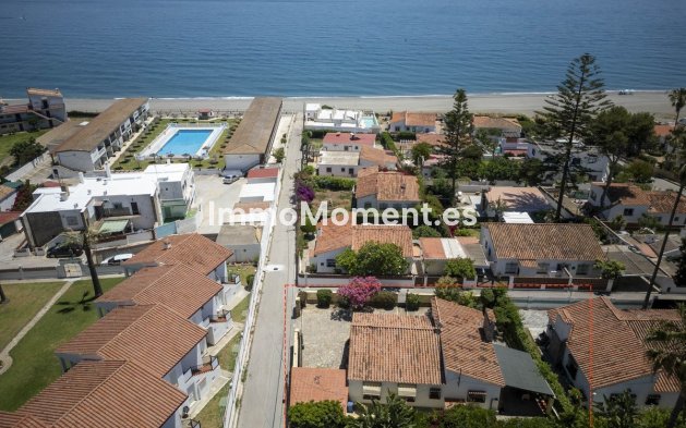 Reventa - Villa independiente - Manilva - La Duquesa