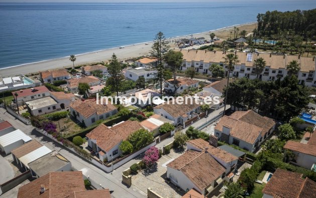 Reventa - Villa independiente - Manilva - La Duquesa