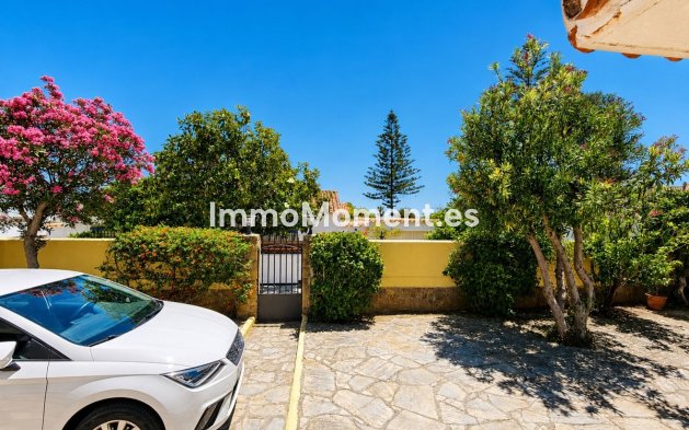 Reventa - Villa independiente - Manilva - La Duquesa