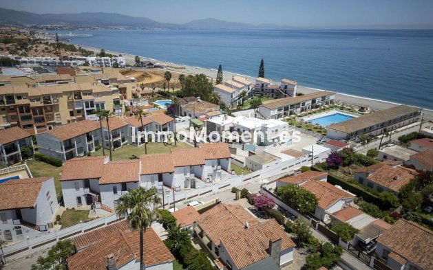 Reventa - Villa independiente - Manilva - La Duquesa