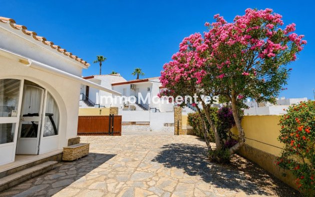 Reventa - Villa independiente - Manilva - La Duquesa