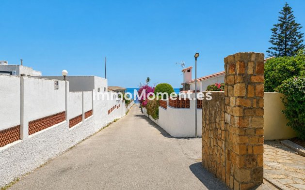 Reventa - Villa independiente - Manilva - La Duquesa