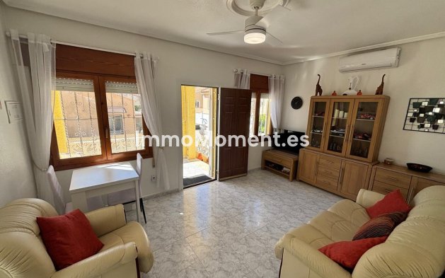 Bestaande woning - Vrijstaande villa - Rojales - Ciudad Quesada