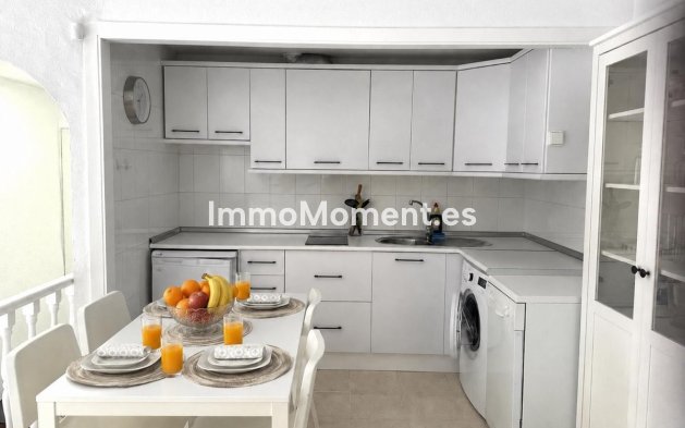 Resale - Apartment - Mijas - Calahonda