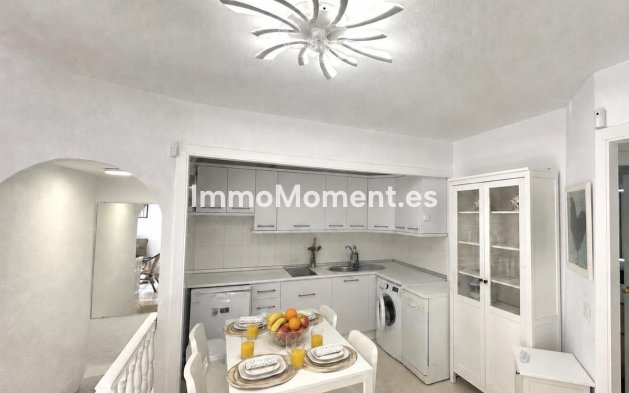 Resale - Apartment - Mijas - Calahonda