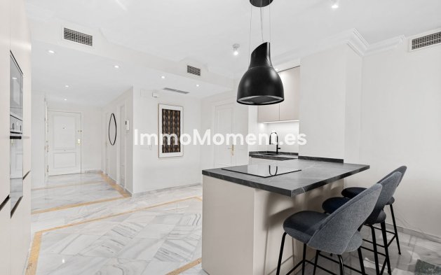 Bestaande woning - Appartement - Marbella - Nueva Andalucía