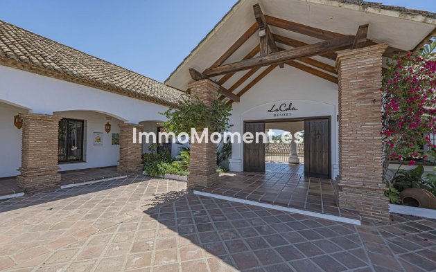 Resale - Plot - Mijas - La Cala Golf