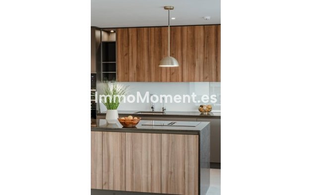 Resale - Apartment - Benalmadena - Benalmadena Centro
