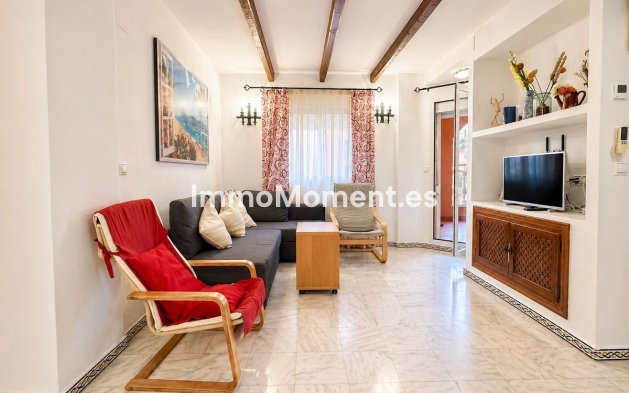 Resale - Apartment - Torrevieja - Torrevieja Centro