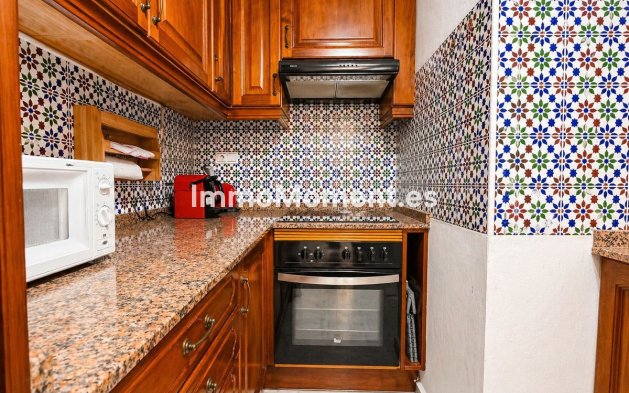 Resale - Apartment - Torrevieja - Torrevieja Centro