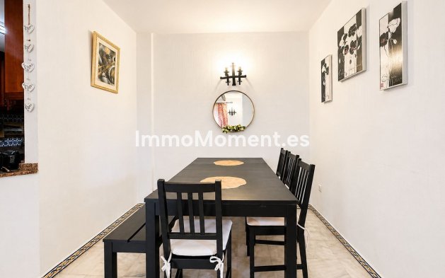 Resale - Apartment - Torrevieja - Torrevieja Centro
