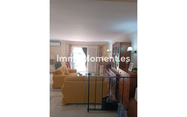 Revente - Appartement - Estepona  - Estepona Centro