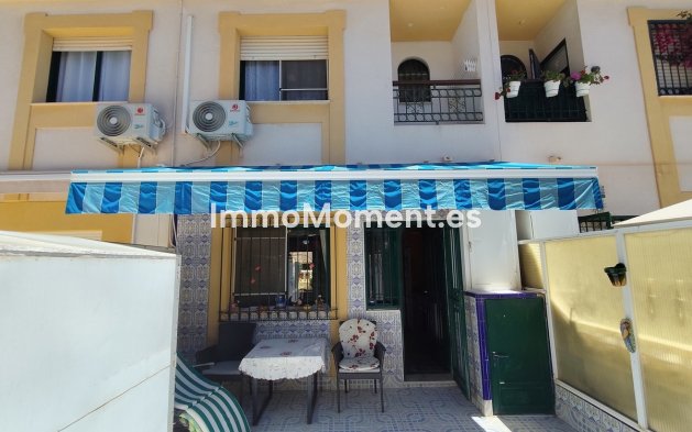 Wiederverkauf - Reihenhaus - Orihuela - La Zenia
