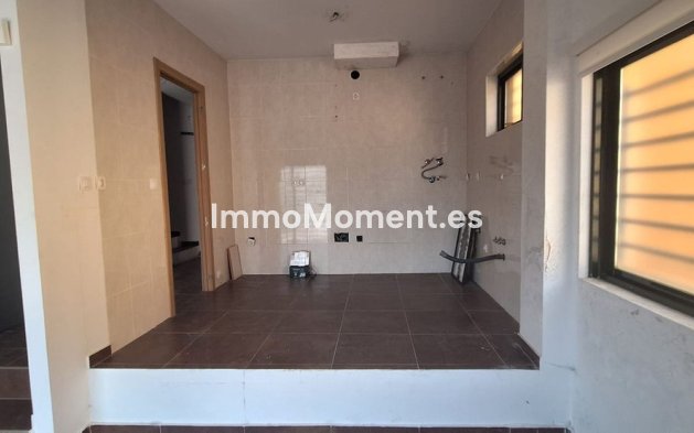 Wiederverkauf - Freistehende Villa - Fuengirola - Fuengirola Centro