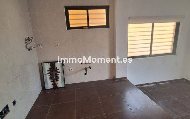 Wiederverkauf - Freistehende Villa - Fuengirola - Fuengirola Centro