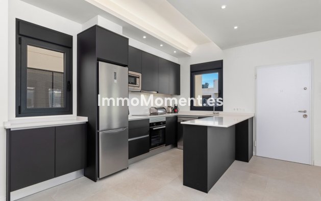 Resale - Detached villa - San Fulgencio - La Marina