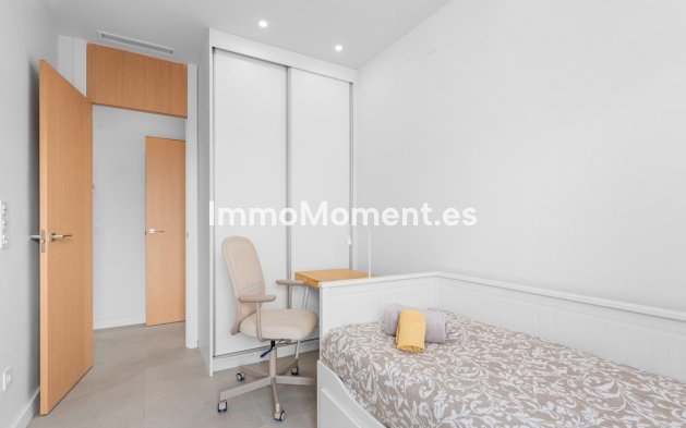 Resale - Detached villa - San Fulgencio - La Marina