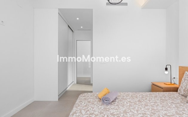 Resale - Detached villa - San Fulgencio - La Marina