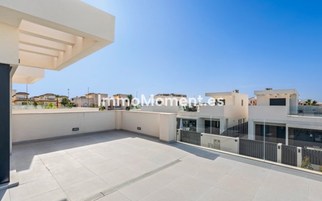 Resale - Detached villa - San Fulgencio - La Marina